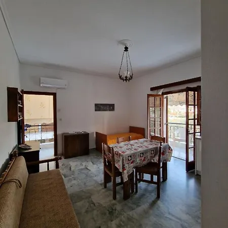 Διαμέρισμα Myrto Garden N12 Λουτρά Ωραίας Ελένης